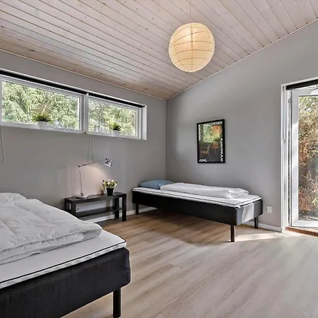 84264-ronde-enebaervej-4