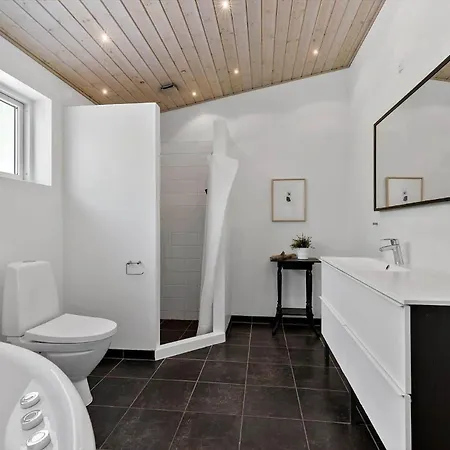 84264-ronde-enebaervej-4 Casa de Férias