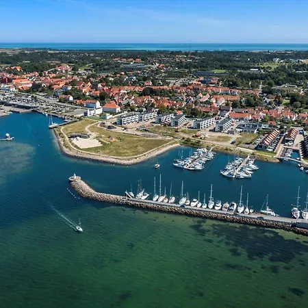 84264-ronde-enebaervej-4 Semesterbostad